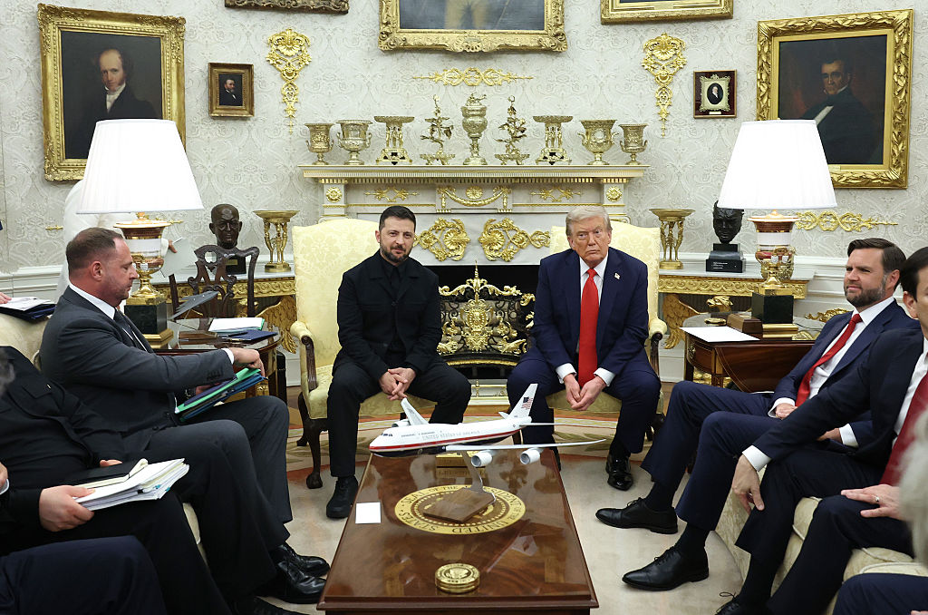 WASHINGTON, DC - AUGUST 18: U.S. President Donald Trump meets with Ukrainian President Volodymyr Zelensky at the White House on August 18, 2025 in Washington, DC. President Trump is hosting President Zelensky in the Oval Office at the White House for a bilateral meeting and later an expanded meeting with European leaders to discuss a peace deal between Russia and Ukraine. (Photo by Anna Moneymaker/Getty Images)